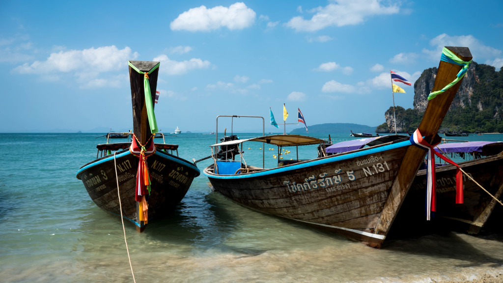 boats docked at the Railay Beach, Thailand for Travel Diary Thailand