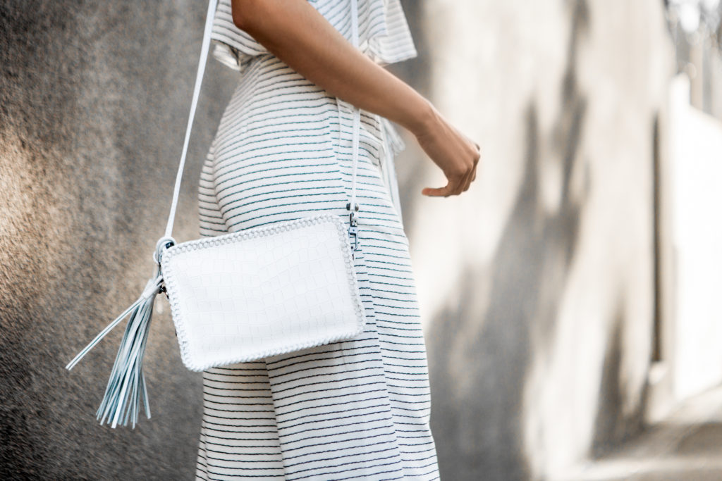 Girl on the Go Side Hustle - Girl on the Go