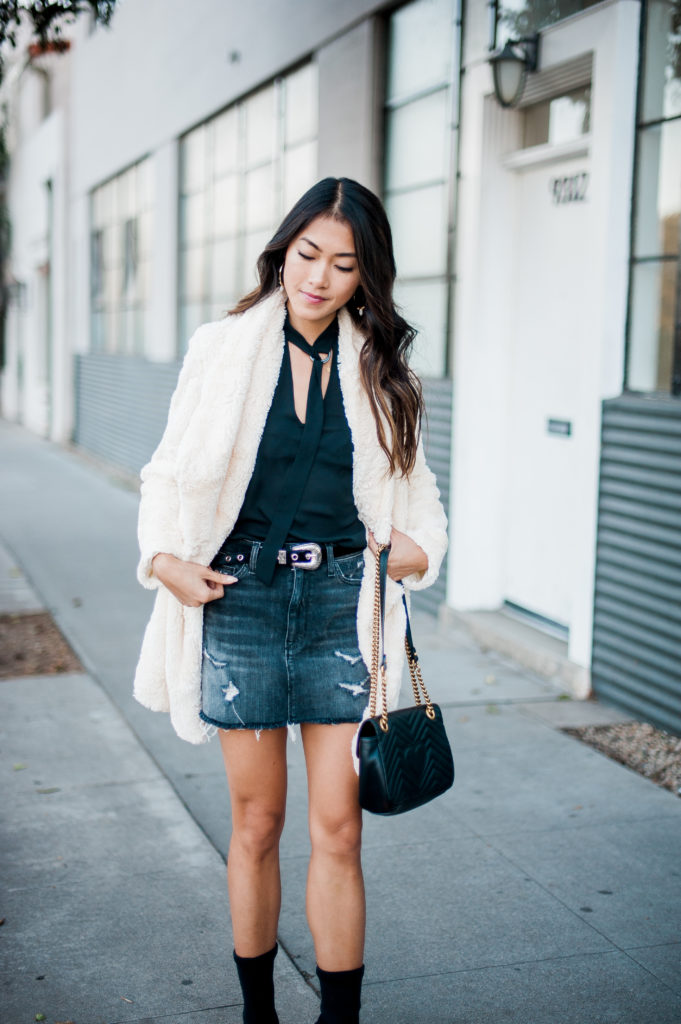 woman in street style 